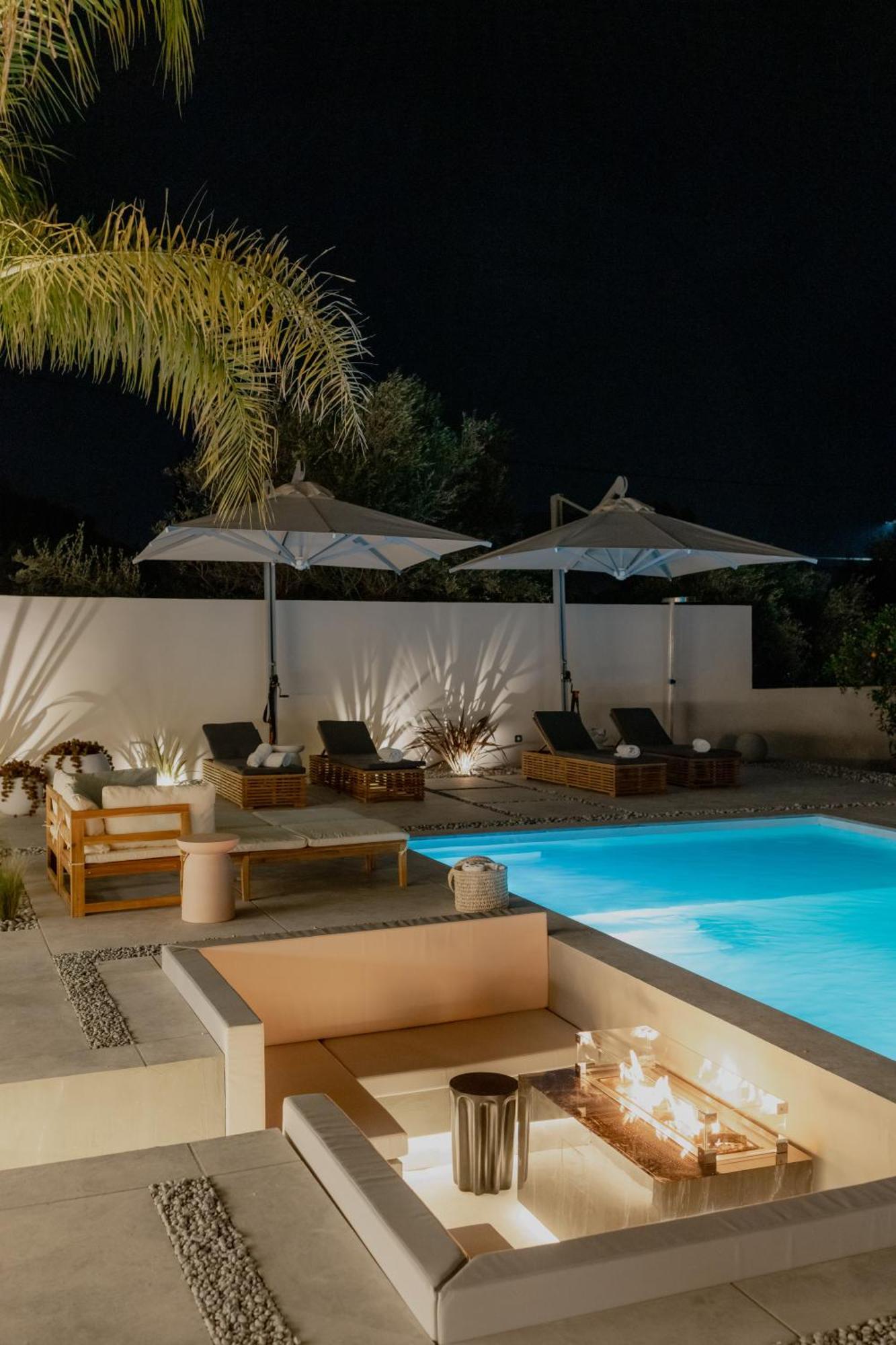 Nafplio Blue Topaz Poolside Villa Exterior photo