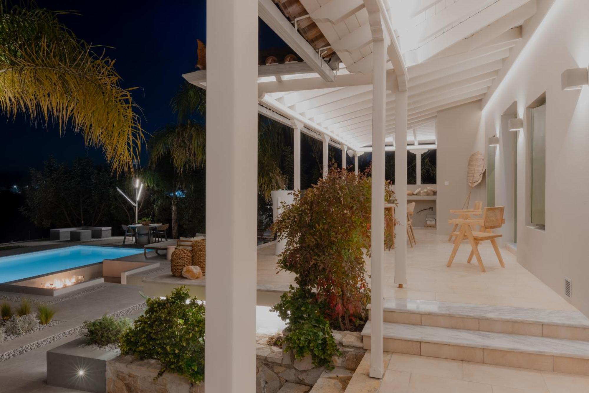 Nafplio Blue Topaz Poolside Villa Exterior photo